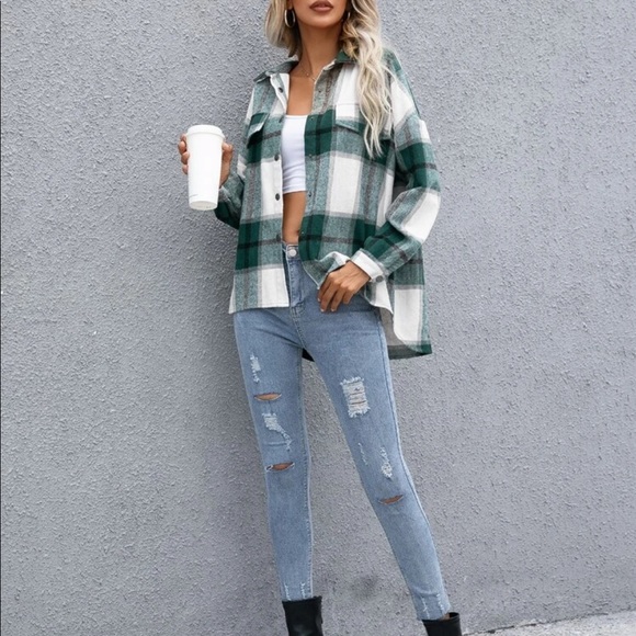 Plaid button down  jacket - Picture 14 of 16